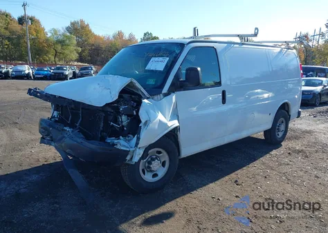 2017 Chevrolet Express 2500 Work Van из США, поврежденный, VIN 1GCWGAFFXH1338504